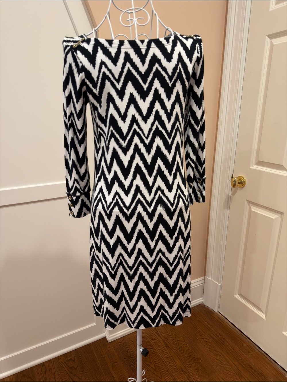 Lilly Pulitzer Onyx Sophie Dress  Chevron Long Sleeve Dress - Black & White XS
